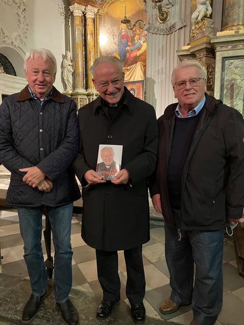 (v.l.n.r. Franz Seewald, EB Dr. Alois Kothgasser, Ferdinand Reitmaier)