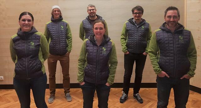 Der neue/alte Vorstand wurde einstimmig wiedergewählt. Marlies Brejla, Gabriel Althaler, Daniel Schwarz, Elena Stecher, Markus Hochenegger und Tobias Lässer (v.l.).