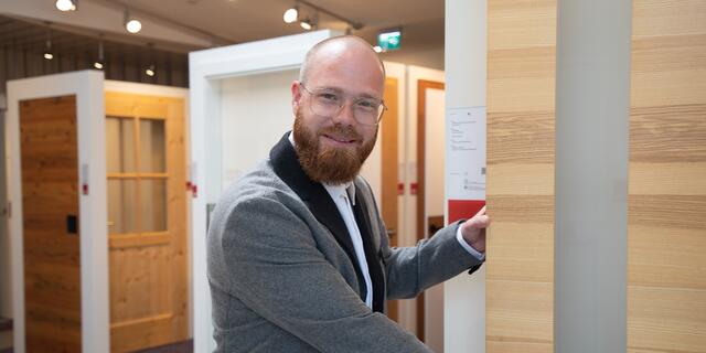 Unser DANA Schauraumberater Mario Keuschnig nimmt sich gerne Zeit für Sie, um Sie ausführlich zu beraten.