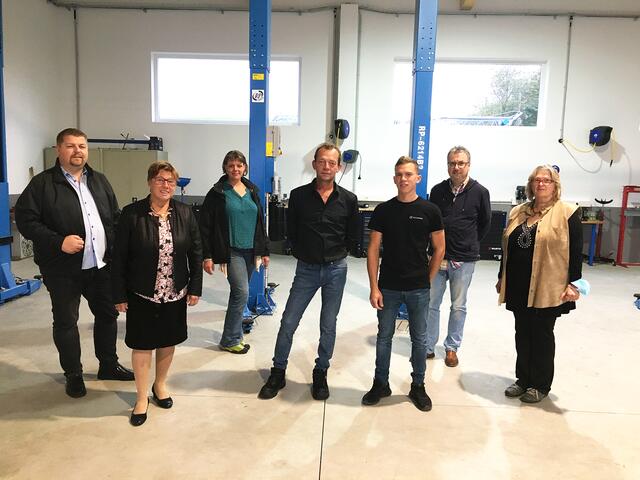 Bundesrat GGR Andreas Spanring, Bürgermeisterin Josefa Geiger, GGR Franziska Haller, Peter Schättle, Luca Schättle, Baudirektor Ing. Gerald Frischengruber und Gemeinderätin Renate Widhalm
