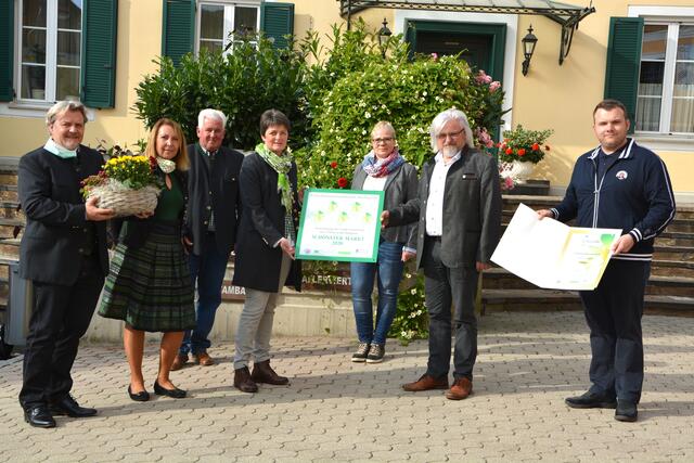 Schönster Markt: Die Marktgemeinde Grafendorf heimste beim diesjährigen Steirischen Blumenschmuckbewerb 5 Floras ein.