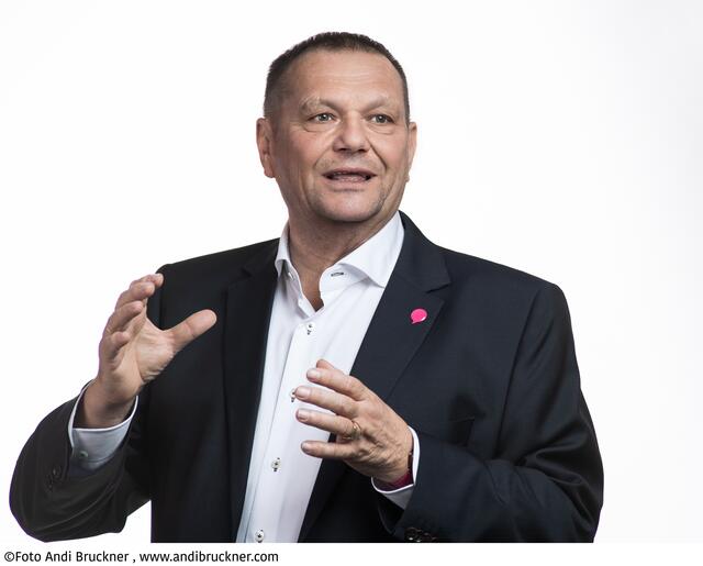 Die Pinkafelder NEOS setzen sich für die Installation von Lüftgüte-Messer ein.