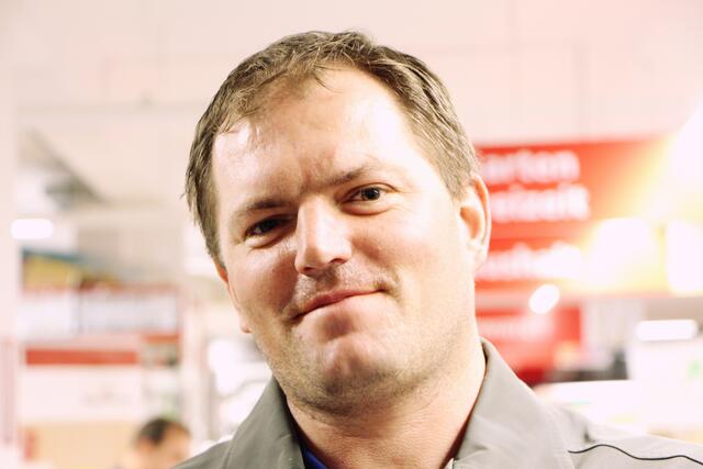 Ulrich aus Unternberg:
"Nein ich will nicht für kleinere Sachen auf Bargeld verzichten, nur Bares ist wahres."