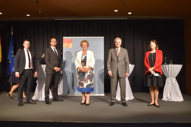 Matthias Burger, Michael Kasper, Verena Dunst, Walter Pilgermair und Beate Matschnig.