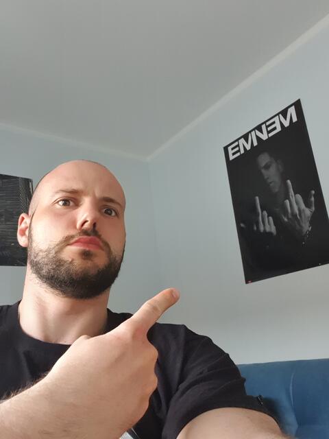 Immer noch mein größter Motivator...Eminem!