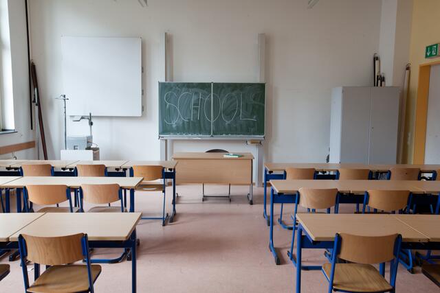 Seit Montag stehen acht Schulklassen im Georg von Peuerbach Gymnasium leer. | Foto: PRCreativeTeam/Fotolia