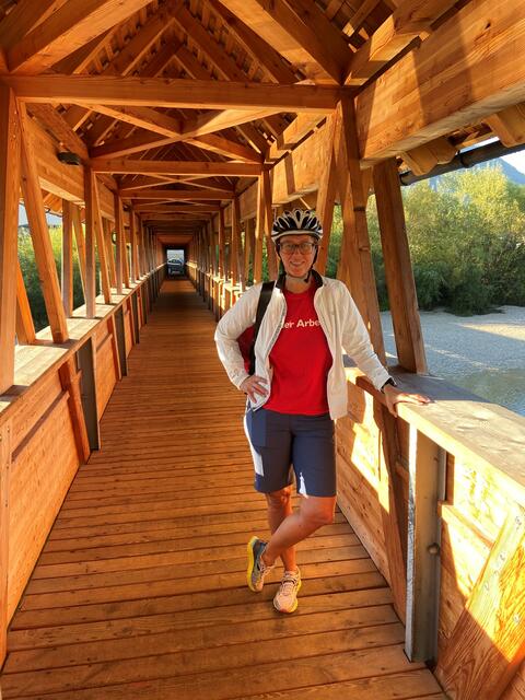 Landtagsabgeordnete Sabine Promberger
auf ihrer Tour durchs Salzkammergut.