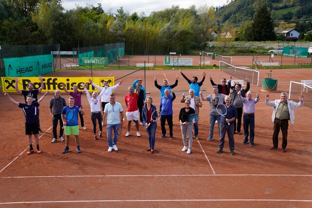 Der ESV Tennis Bruck zog zufrieden Bilanz.