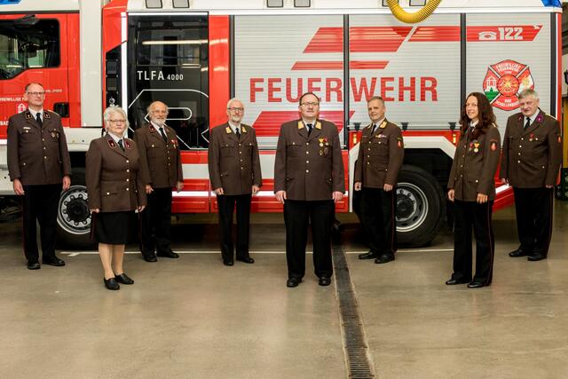 Dechant Johann Wimmer aus Bad Schallerbach trat die Nachfolge von Adi Trawöger als Bezirks-Feuerwehrkurat an.