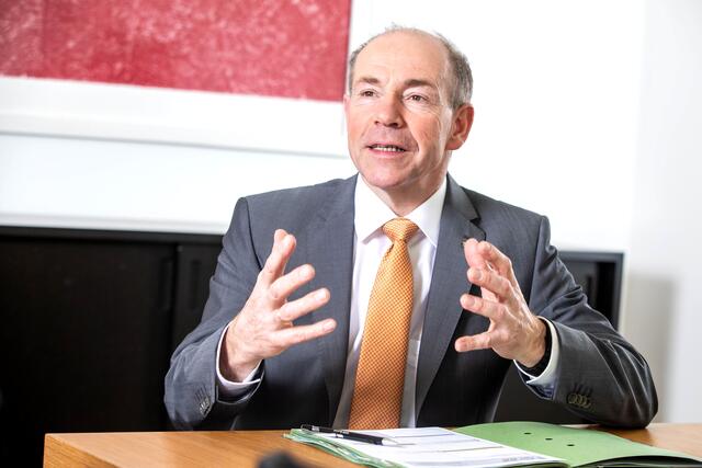 Max Hiegelsberger (ÖVP) ist seit zehn Jahren Landesrat, zuständig für Agrar, Ernährung und Gemeinden.