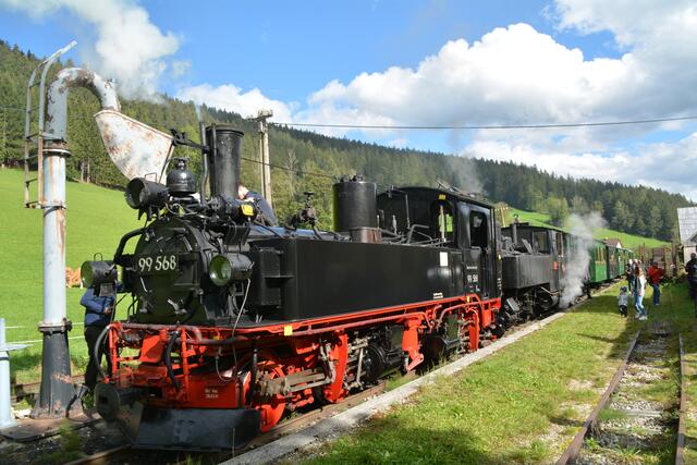 In Pfaffenschlag bei Lunz am See muss Wasser nachgefüllt werden.