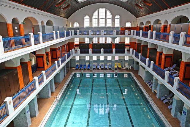 Das Jörgerbad ist Wiens ältestes Hallenbad.