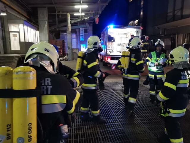 Ein langer Einsatz für die Feuerwehren  | Foto: FF Klagenfurt