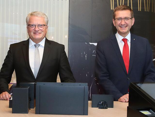 Linzer Bürgermeister Klaus Luger und Landesrat.