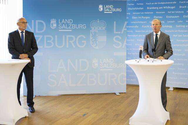Gemeindebundpräsident Günther Mitterer (li.) und Landeshauptmann Wilfried Haslauer.