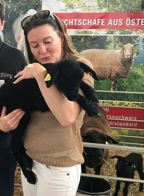Die Felder der eigenen Bio-Landwirtschaft hat Karin Doppelbauer vor zwei Jahren verpachtet. Gekümmert wird sich aber noch um die Einstellpferde und den eigenen Wald.