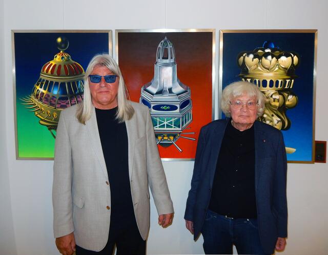 Frank Peter Hofbauer und Otmar Matthes vor der UFO-Serie.
