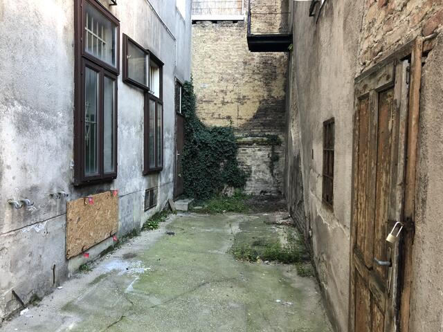Idyllisch aber sanierungsbedürftig: Das Gebäude in der Geblergasse. | Foto: mjp