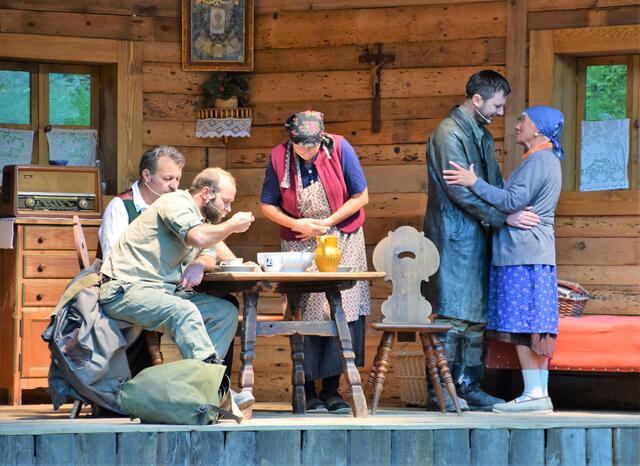 Im Jahr 2018 brillierte die Volksbühne Nuarach mit "Rückkehr ins Leben" in Adolari. | Foto: Wörgötter