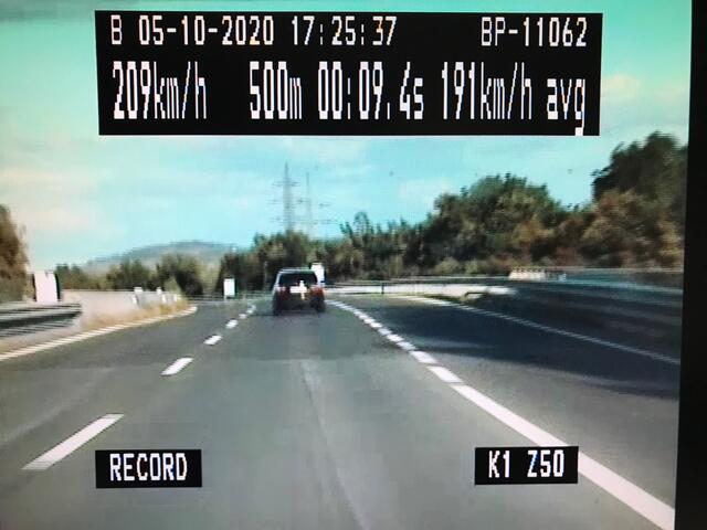 Die Polizei filmte die Fahrt.