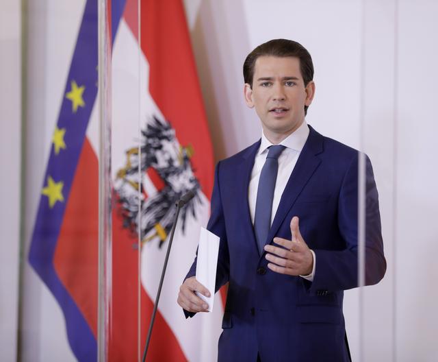 Österreich wird keine Kinder aus dem abgebrannten Flüchtlingslager Moria aufnehmen. Bundeskanzler Sebastian Kurz (ÖVP) bekräftigte immer wieder seine ablehnende Haltung in dieser Frage.