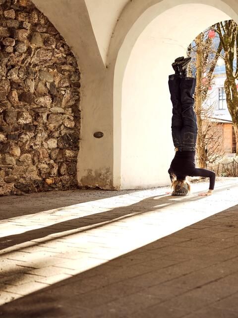 Tania Wimmer-Gründerin der OM&amp;CO-Yogastudios.