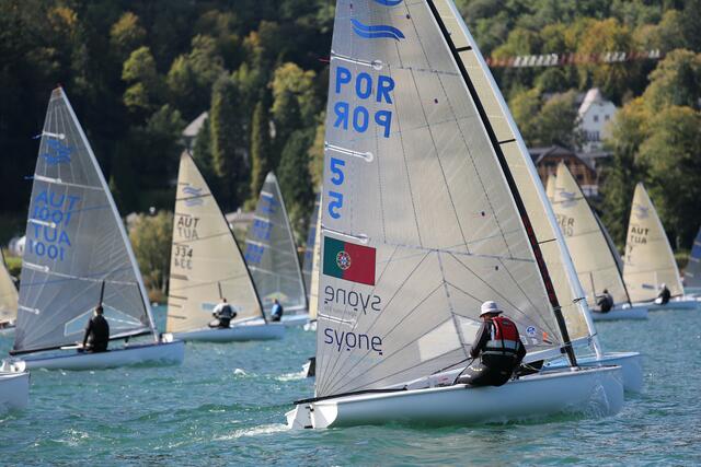 Vom Start an spannend: Die Finn-Meisterschaften am Wolfgangsee. | Foto: UYC Wolfgangsee/M. Lutz