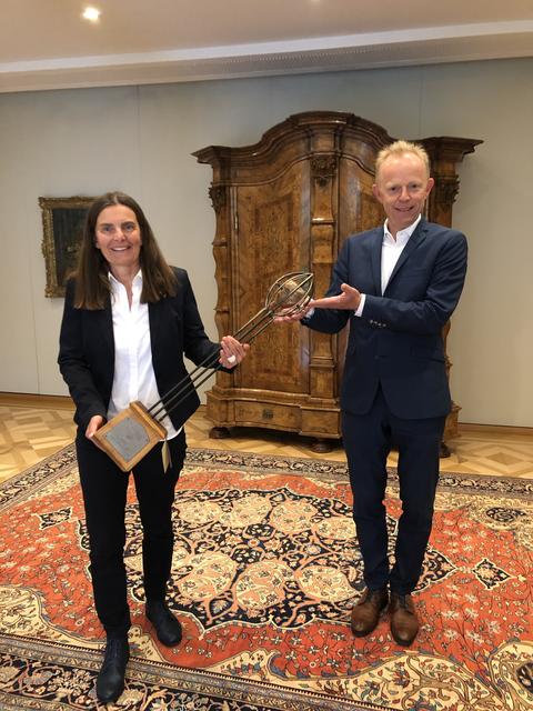 Preisträger Diakoniewerk Salzburg, GF Michael König und Karin Donnerbauer (Leitung Seniorenarbeit). | Foto: Sabrina Moriggl