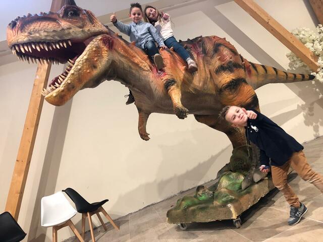 "Dinosaurier - im Land der Giganten" heißt das 90 bis 120 Minuten lange Abenteuererlebnis in der Brünner Straße 73A.