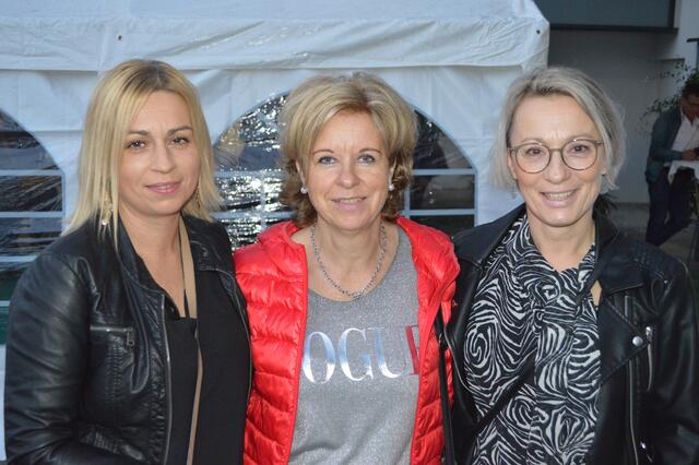 Marion Anetitsch, Gabriela Motschnik und Bojana Erawetz | Foto: Christopher Polesnig 