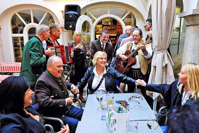Oktoberfest im Cafe Lilli in Klagenfurt | Foto: Roland Pössenbacher