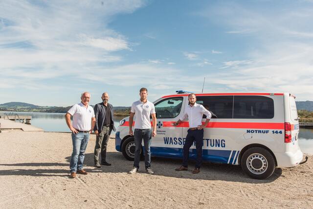 Karl Kreuzhuber, LAbg. Max Maurer, Konstantin Naderer (Ortsstellenleiter ÖWR Seekirchen) und dem Salzburger SPÖ-Chef David Egger. | Foto: Tobias Neugebauer