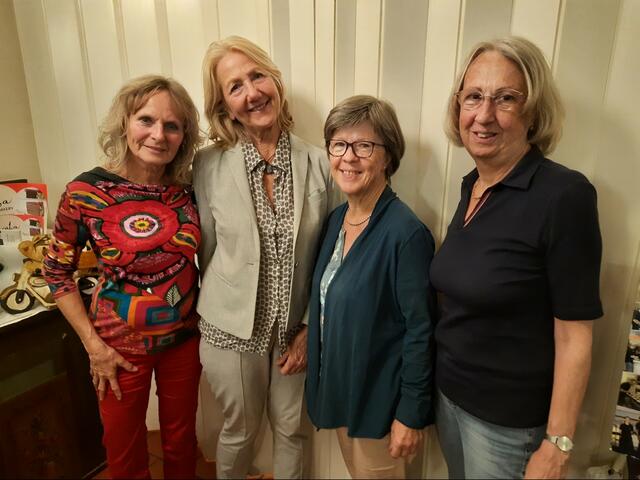 Maria Weber-Sukup, Katharina Harmer, Angela Siquans und Christina Röck. | Foto: Sukup