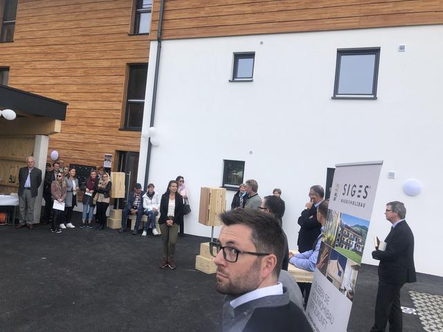 Beim Tag der offenen Tür im Projekt "Holzpark Tamsweg".