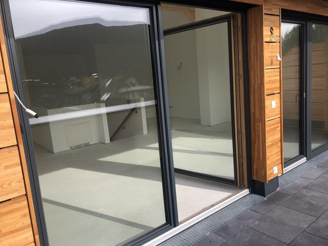 Beim Tag der offenen Tür im Projekt "Holzpark Tamsweg".