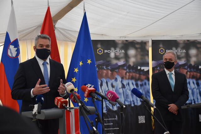 Die beiden Innenminister Karl Nehammer und Aleš Hojs rückten die polizeiliche Kooperation zwischen Österreich und Slowenien in den Mittelpunkt.