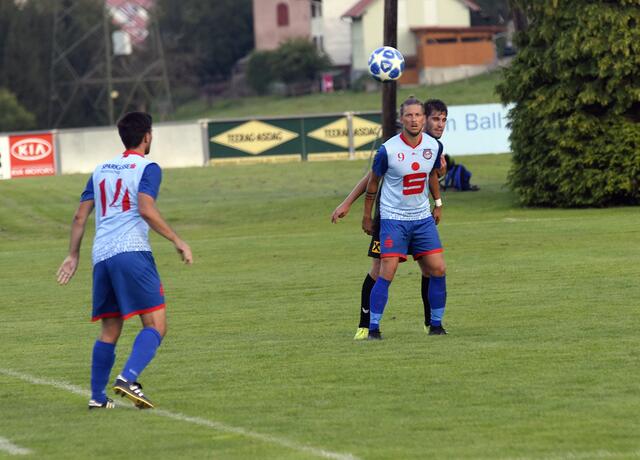 Die Mürzzuschlager gewannen klar mit 3:0. | Foto: MR