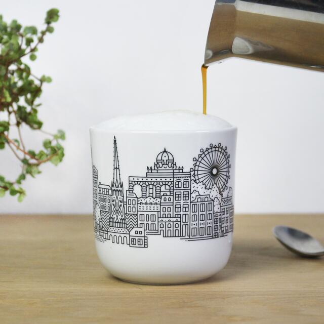 Souvenir-Klassiker als "The City Works"-Kunstwerk.