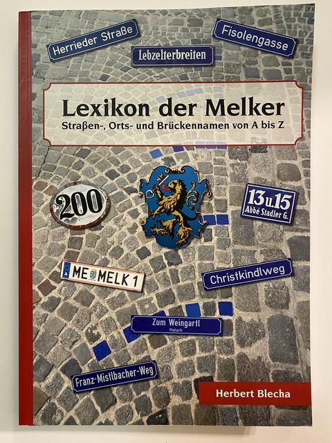 So sieht das überarbeitete Lexikon von Herbert Blecha aus. | Foto: Petra Grottenthaler