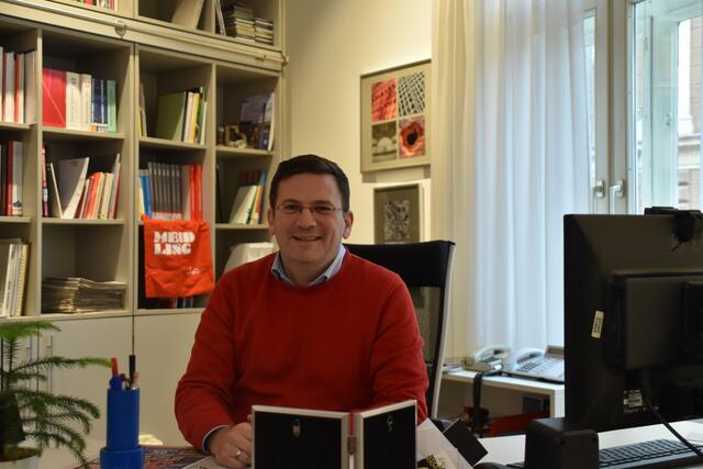 Zehn Parteien im Bezirksparlament und viele Projekte: Bezirkschef Wilfried Zankl im bz-Gespräch über Meidlings Zukunft. | Foto: Karl Pufler