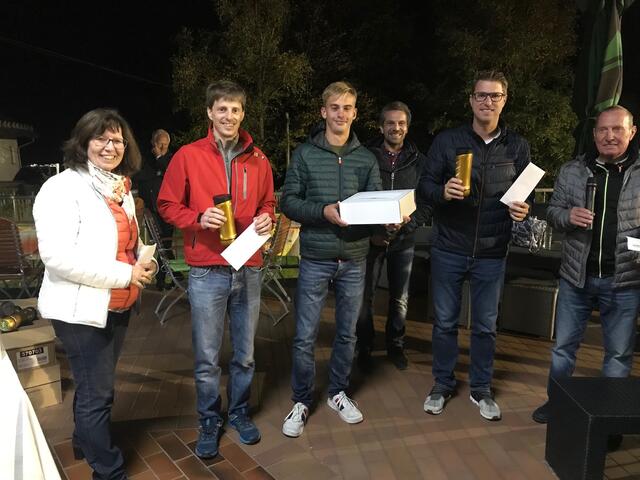 Die Sieger v.l.: Bernhard Sander (3.), Julian Schubert (1. und Clubmeister), Christian Härting (3.)