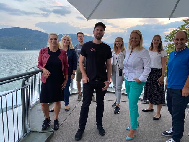 Das neue JW-Team um Paul Haas
