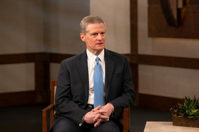Elder Bednar beim G-20 Interface Forum | Foto: Intellectual Reserve, Inc.