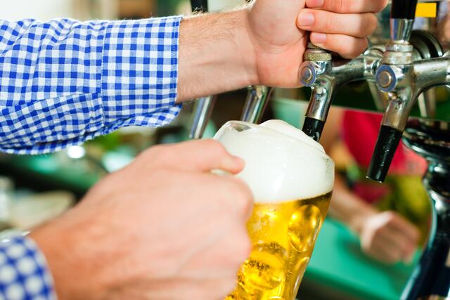 Die SPÖ fordert einen Wirtshaus-Gutschein für Oberösterreich – 50 Euro für Familien, 25 für Einzelpersonen.