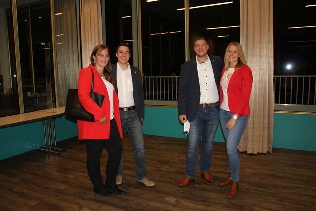 Brigitte und Dr. Matthias Pithan, Marco Stepan und Julia Langstadlinger | Foto: Elisabeth Grassler