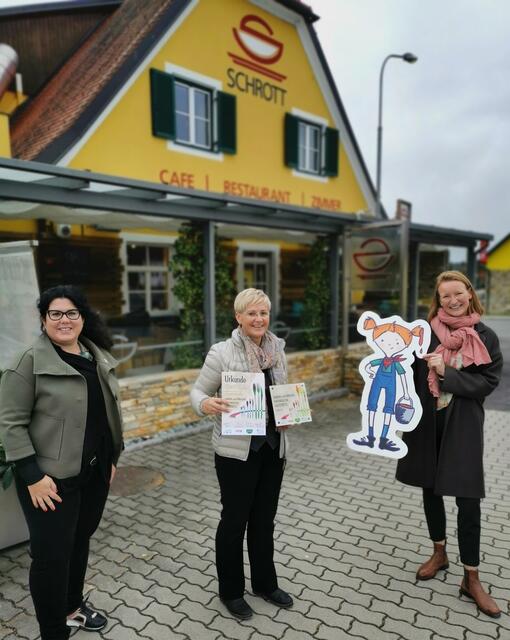 Für eine kinderfreundliche Gastronomie: Melanie Koch (GF Oststeiermark Tourismus), Daniela Schrott (Restaurant Schrott) und Martha Buchegger (Das Kinderbüro). (v.l.)