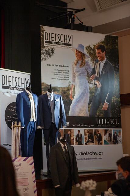 Anzüge von Dietschy - die Mode in Mannersdorf.  | Foto: sz