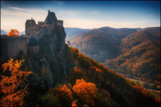 Eine besondere Aussicht genießen die Besucher von der Burgruine Aggstein auf die Wachau. | Foto: Robert Gattermeyer