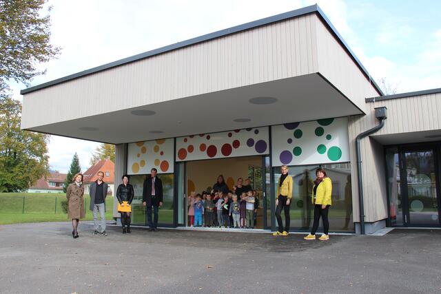 Feierliche Eröffnung: Am Montag wurde der neue Zubau offiziell an die Kindergartenkinder übergeben.