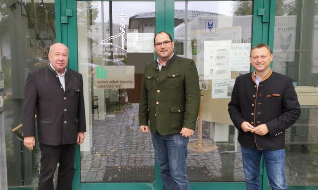 Bezirksjägermeister Alfred Schwanzer, Kammerobmann Mathias Holzer und Johann Höfinger.